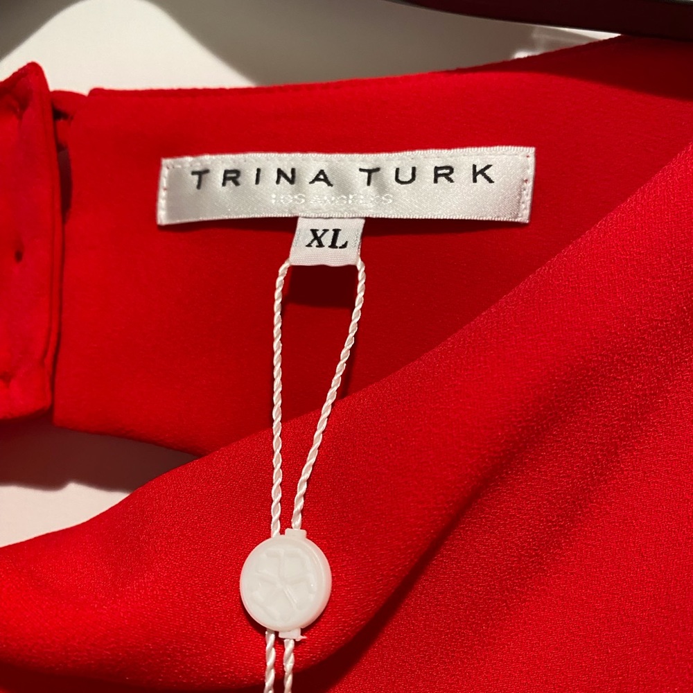 NWT Trina Turk Ayako Coral Red keyhole twist neck blouse XL - Picture 4 of 6